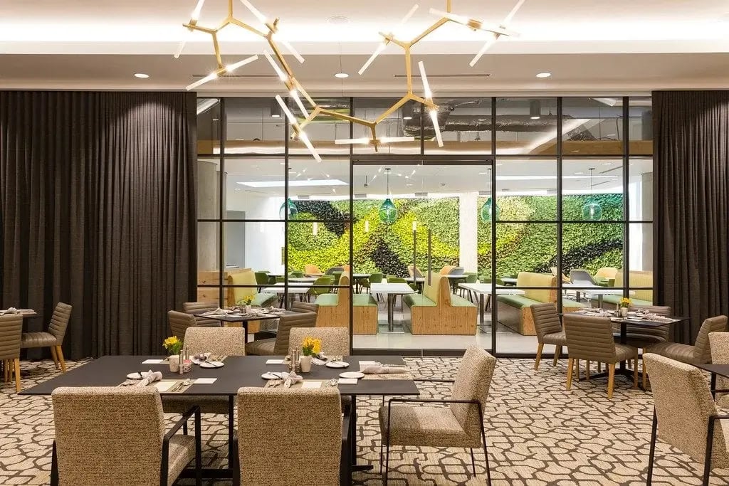 Toyota-plano-TX-greenwall-1024x683