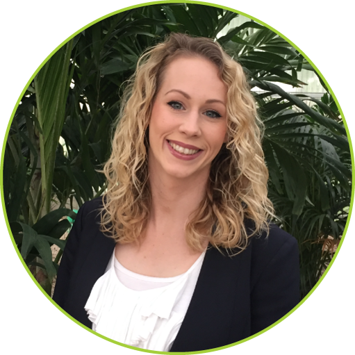 Erin Navarro from Natura's team
